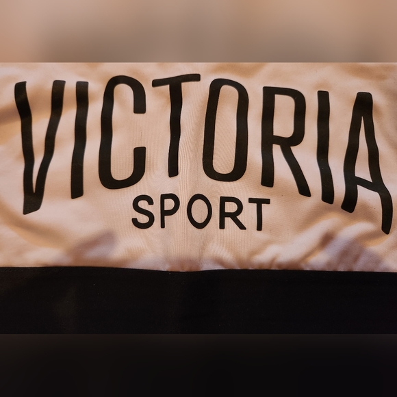 Victoria Secret Sports Bra M - Picture 2 of 7